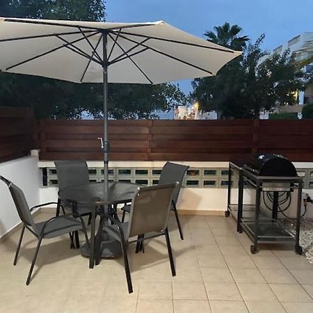 1 bedroom garden flat, sleeps 4 Paphos Exterior foto