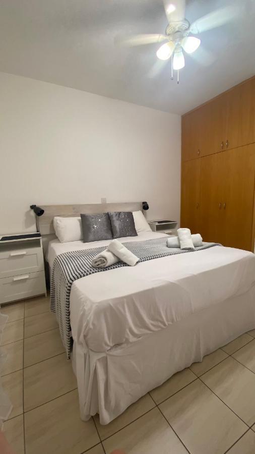 1 bedroom garden flat, sleeps 4 Paphos Exterior foto